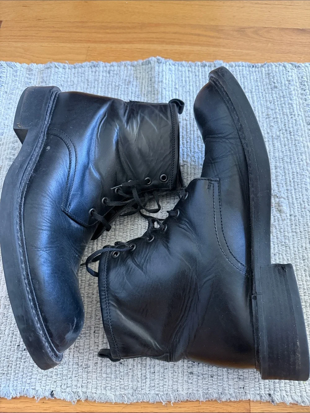 Men's Black Leather Lace-Up Boots